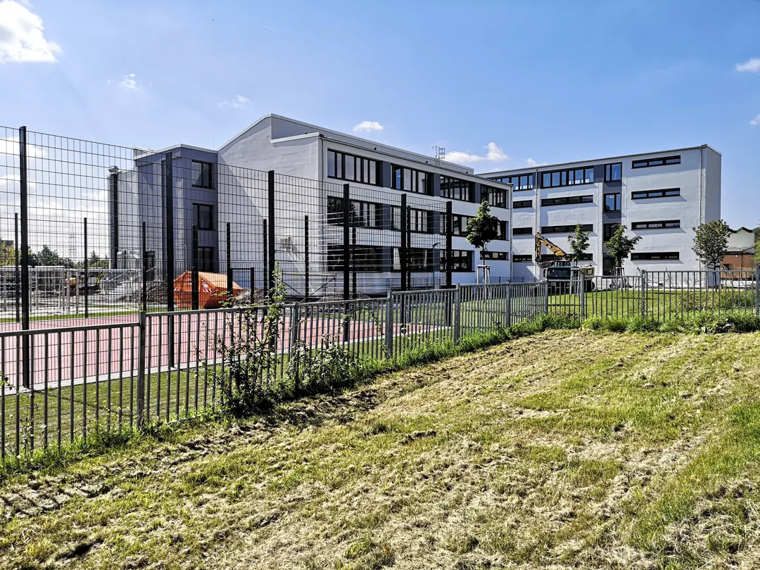 Grundschule Hanoier Straße im Umbau - Baustelle September 2021