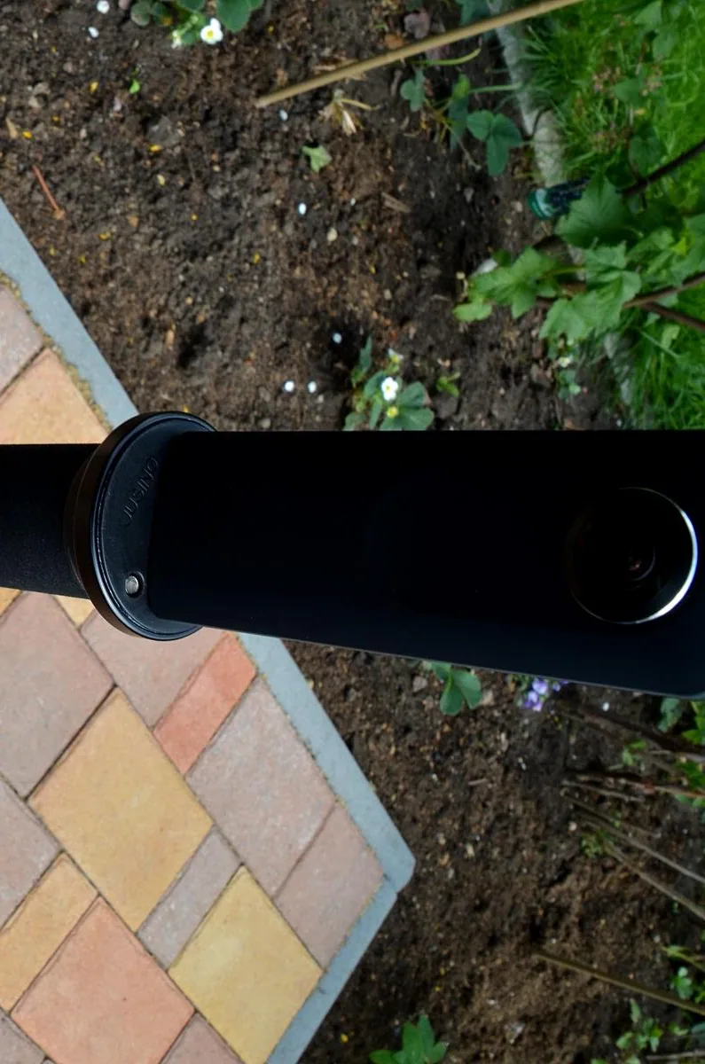 Theta S auf Jusino VM-361 Monopod