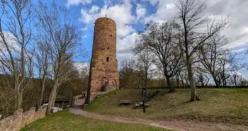 Bergfried Burgruine Bornstedt