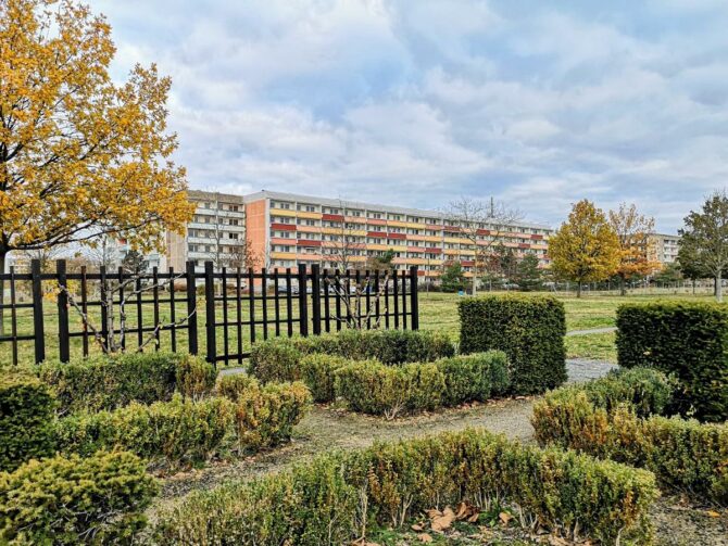 Block vom Nordpark zur Bitterfelder Straße